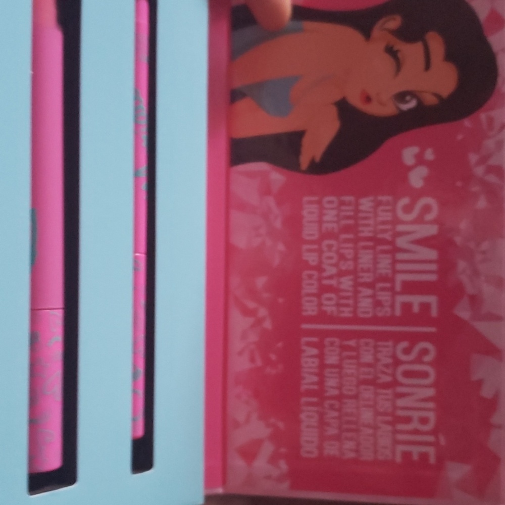 Liquid lipstick